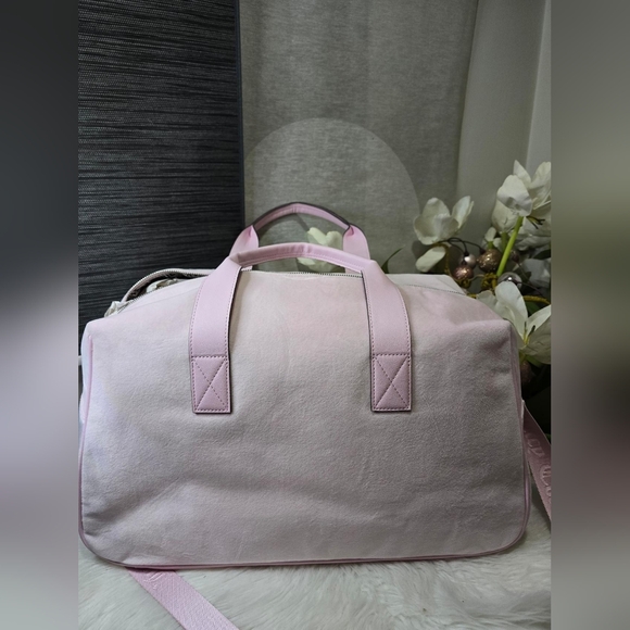 Juicy Couture Pink Duffel Bag, LED Vanity Mirror, And Juicy Coture Lipgloss  👑 - Picture 7 of 12